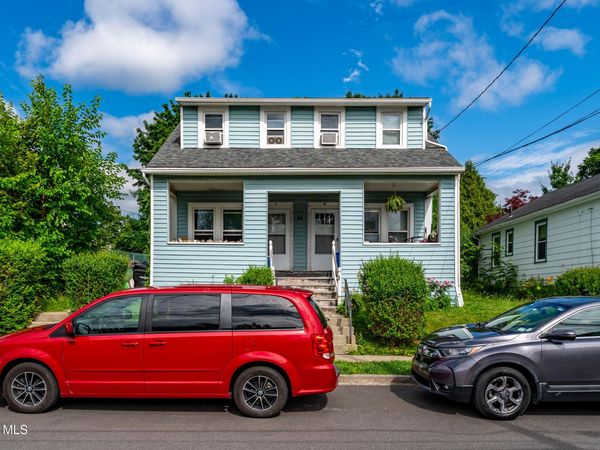 27 Excelsior Avenue, Troy, NY 12180