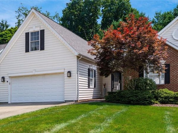 3460 Regans Way , Zanesville, OH 43701