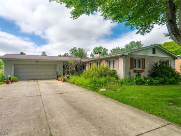 3120 Bambi Street NW, Canton, OH 44709
