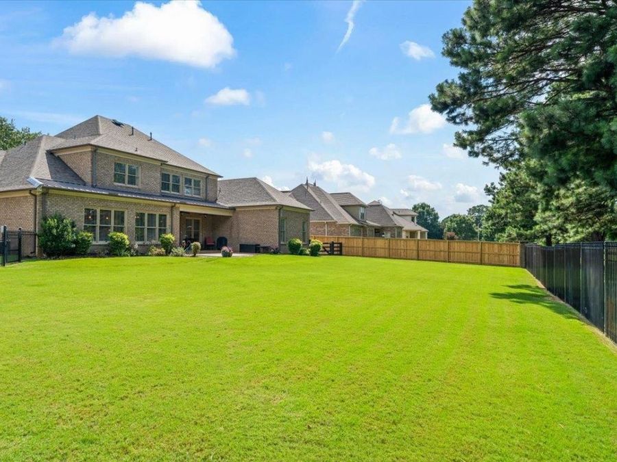 Property Image 37