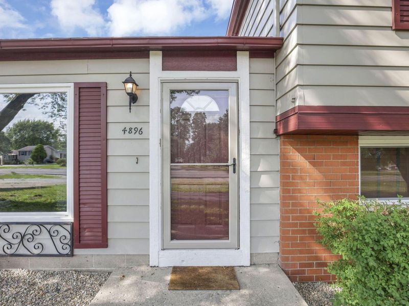 4896 Sullivant Avenue, Columbus, OH 43228 Photo 3