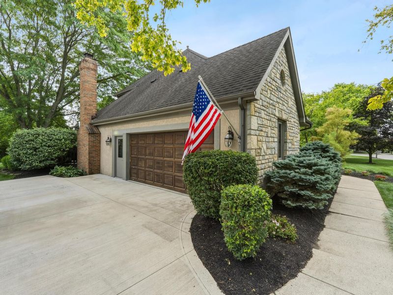 6235 Inverurie Drive W, Dublin, OH 43017 Photo 6