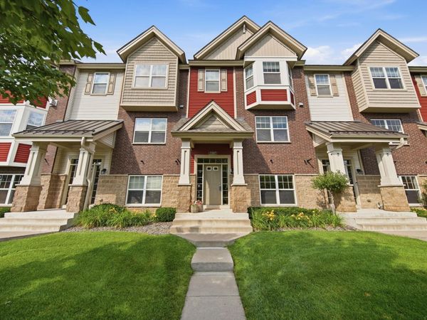 11937 Emery Village Drive N, Champlin, MN 55316