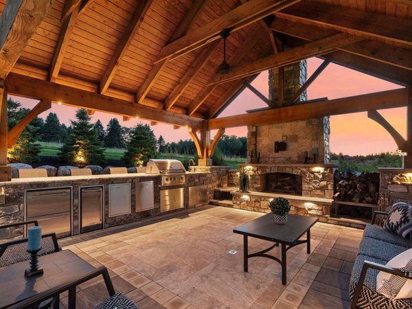 12128 Hilo Court N, Hugo, MN 55038