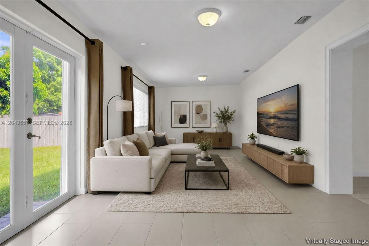 14375 Lake Candlewood Ct , Miami Lakes, FL 33014 Photo