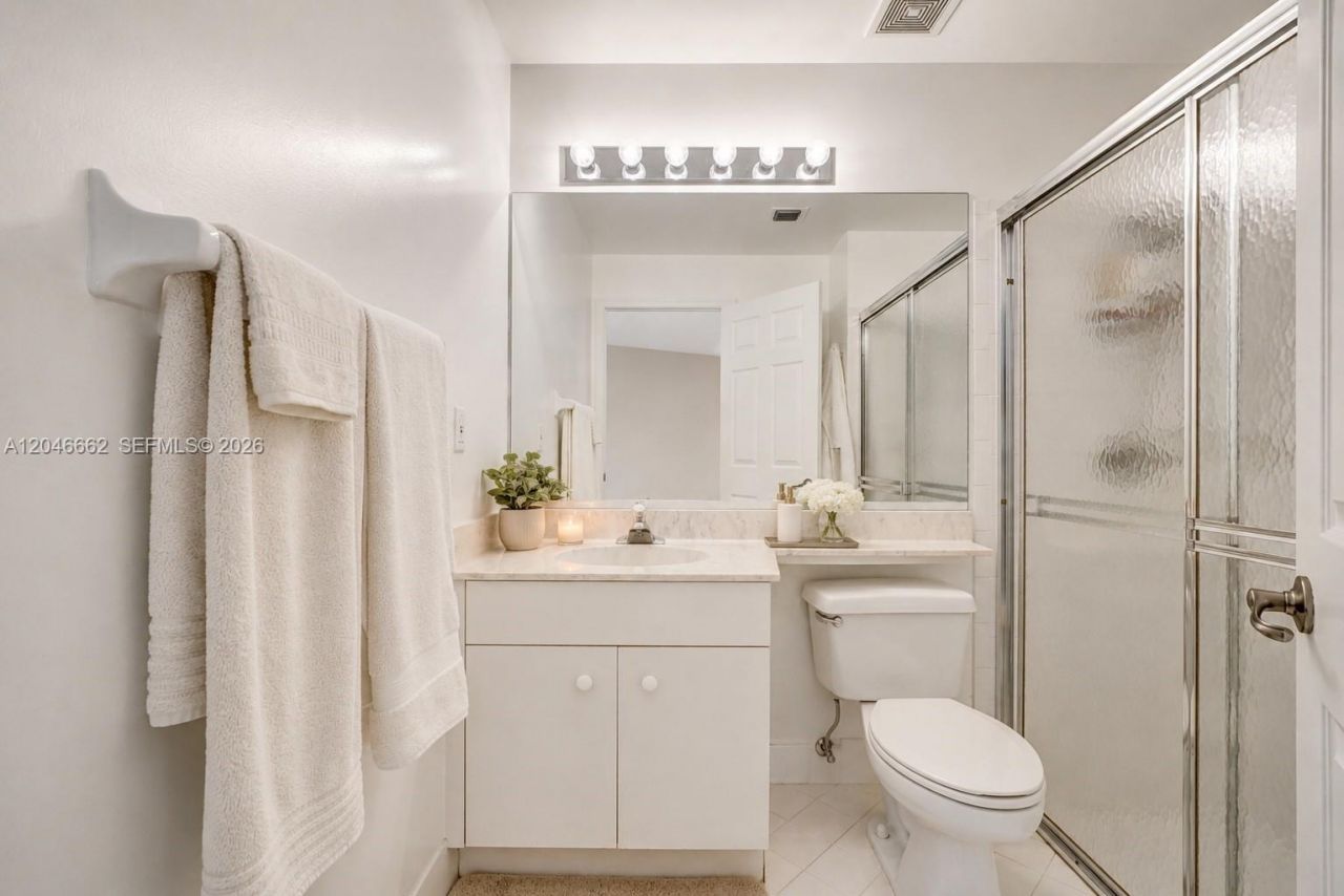3450 Dunes Vista Dr, Pompano Beach, FL 33069 Photo