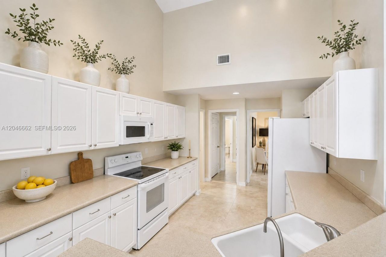 3450 Dunes Vista Dr, Pompano Beach, FL 33069 Photo