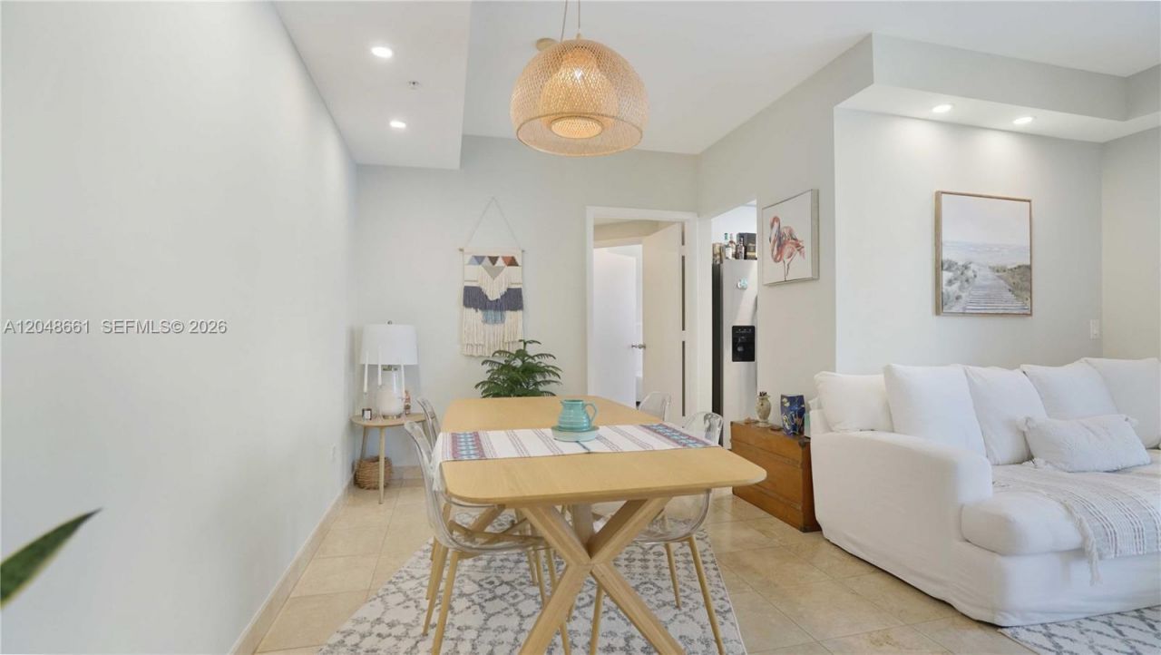 801 Brickell Key Blvd , Unit 2210, Miami, FL 33131 Photo