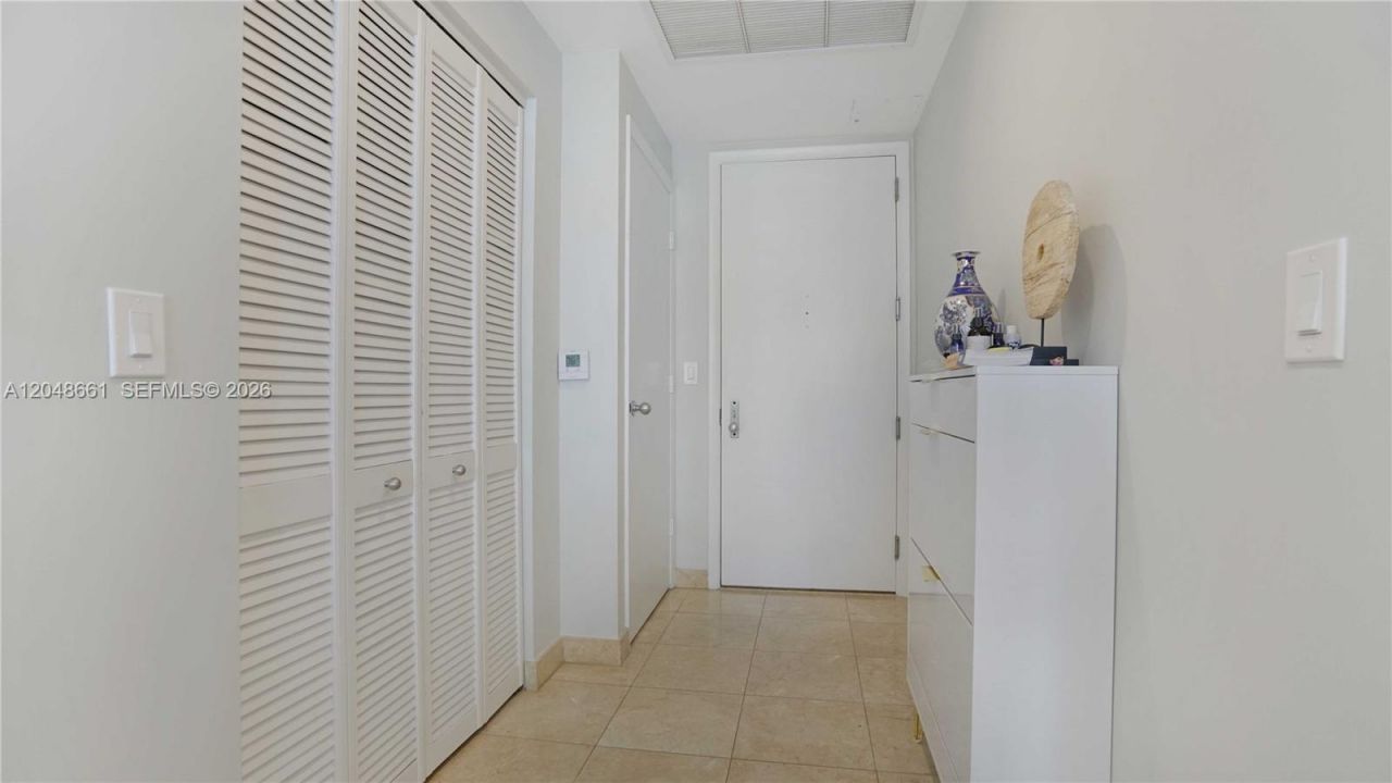801 Brickell Key Blvd , Unit 2210, Miami, FL 33131 Photo