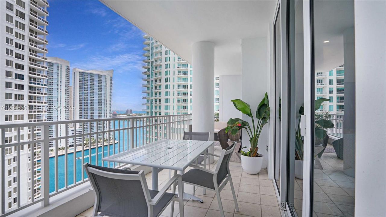 801 Brickell Key Blvd , Unit 2210, Miami, FL 33131 Photo