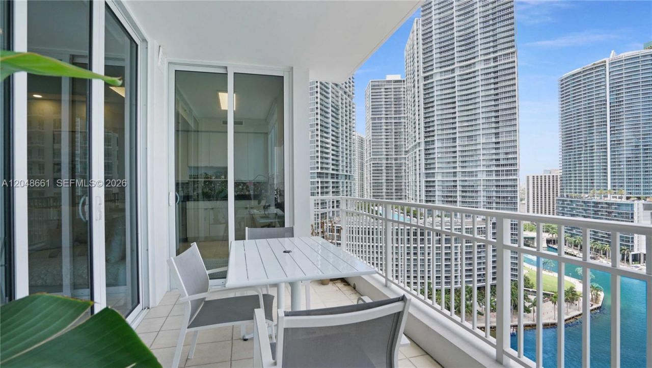 801 Brickell Key Blvd , Unit 2210, Miami, FL 33131 Photo