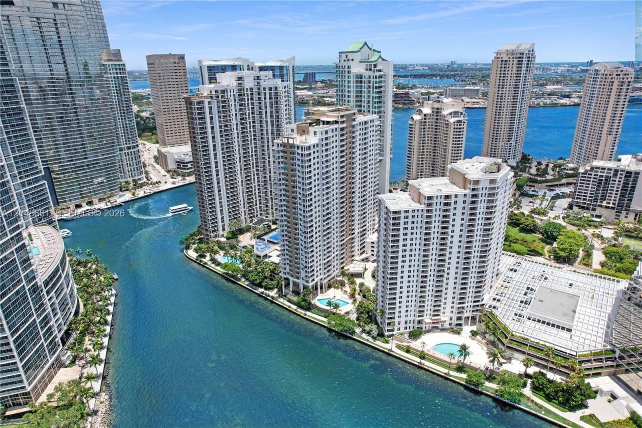 801 Brickell Key Blvd , Unit 2210, Miami, FL 33131 Photo