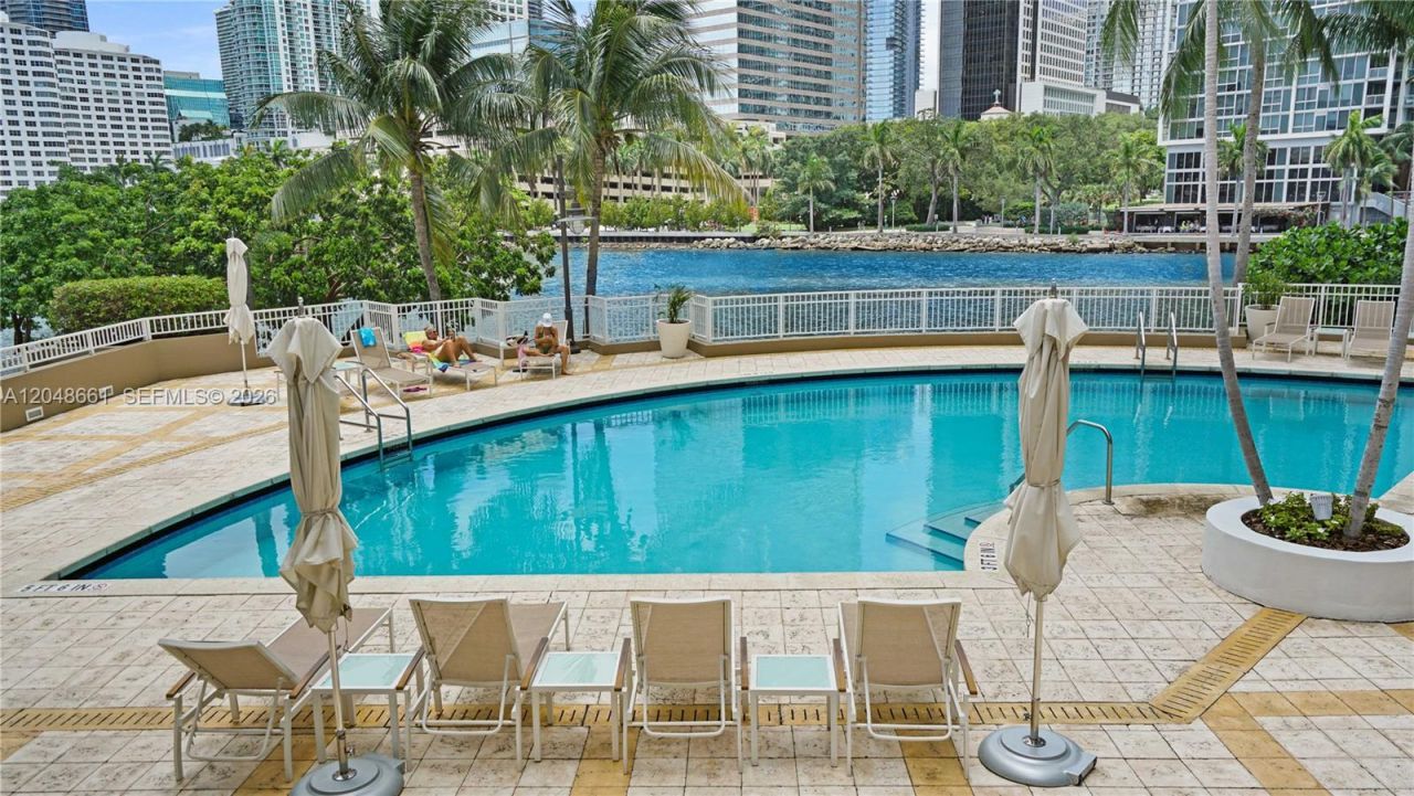 801 Brickell Key Blvd , Unit 2210, Miami, FL 33131 Photo