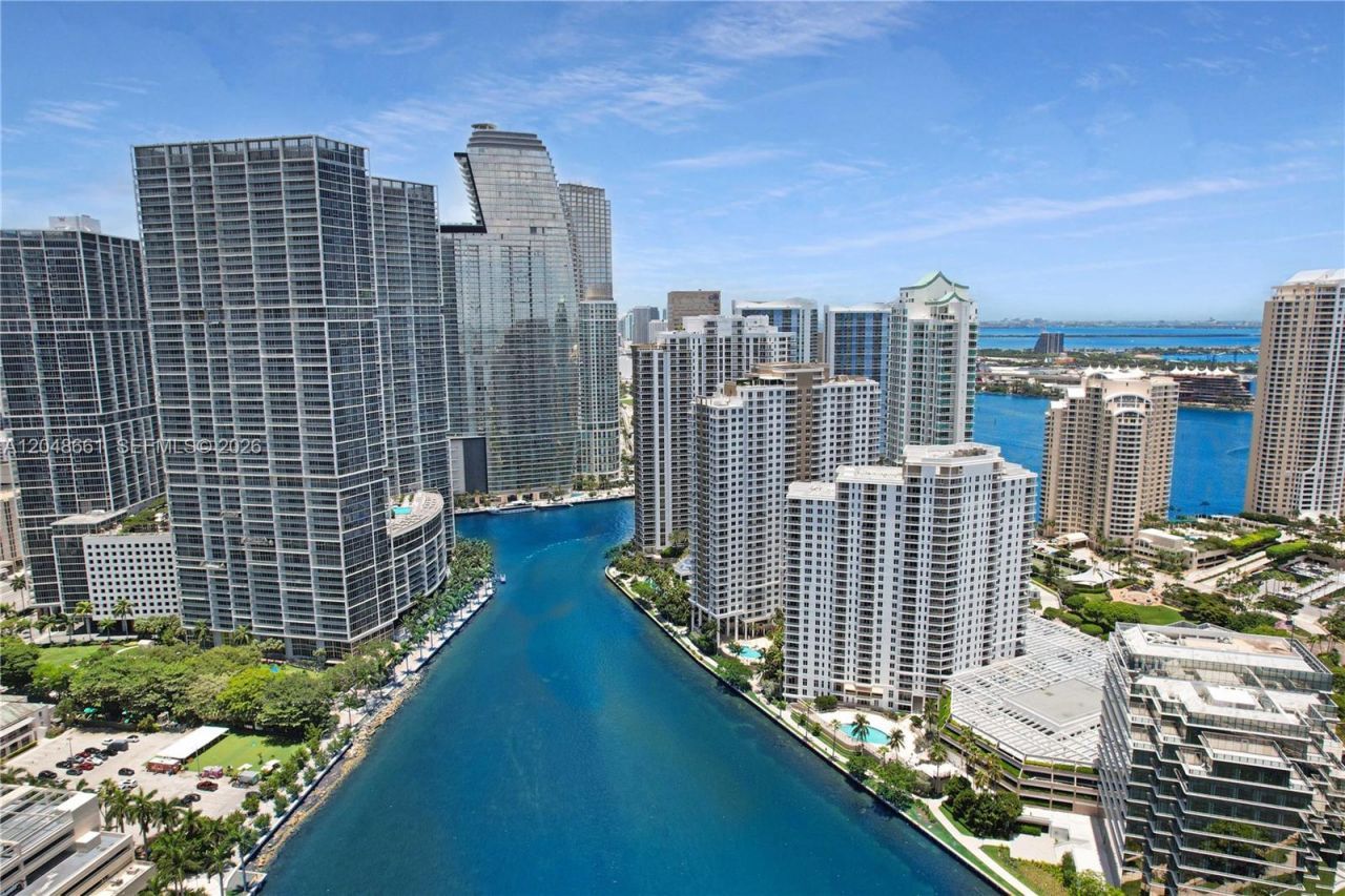 801 Brickell Key Blvd , Unit 2210, Miami, FL 33131 Photo