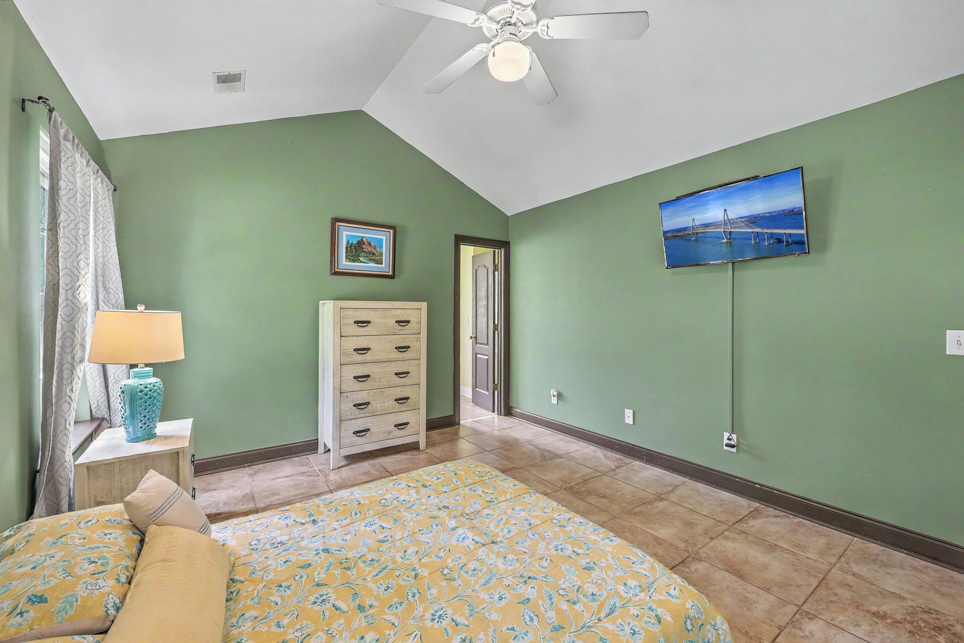 228 Equinox Circle Photo 14