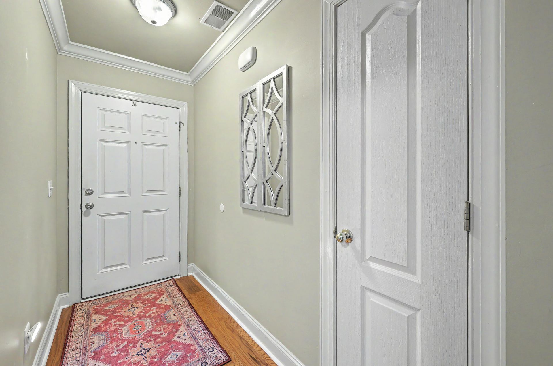 228 Equinox Circle Photo 4