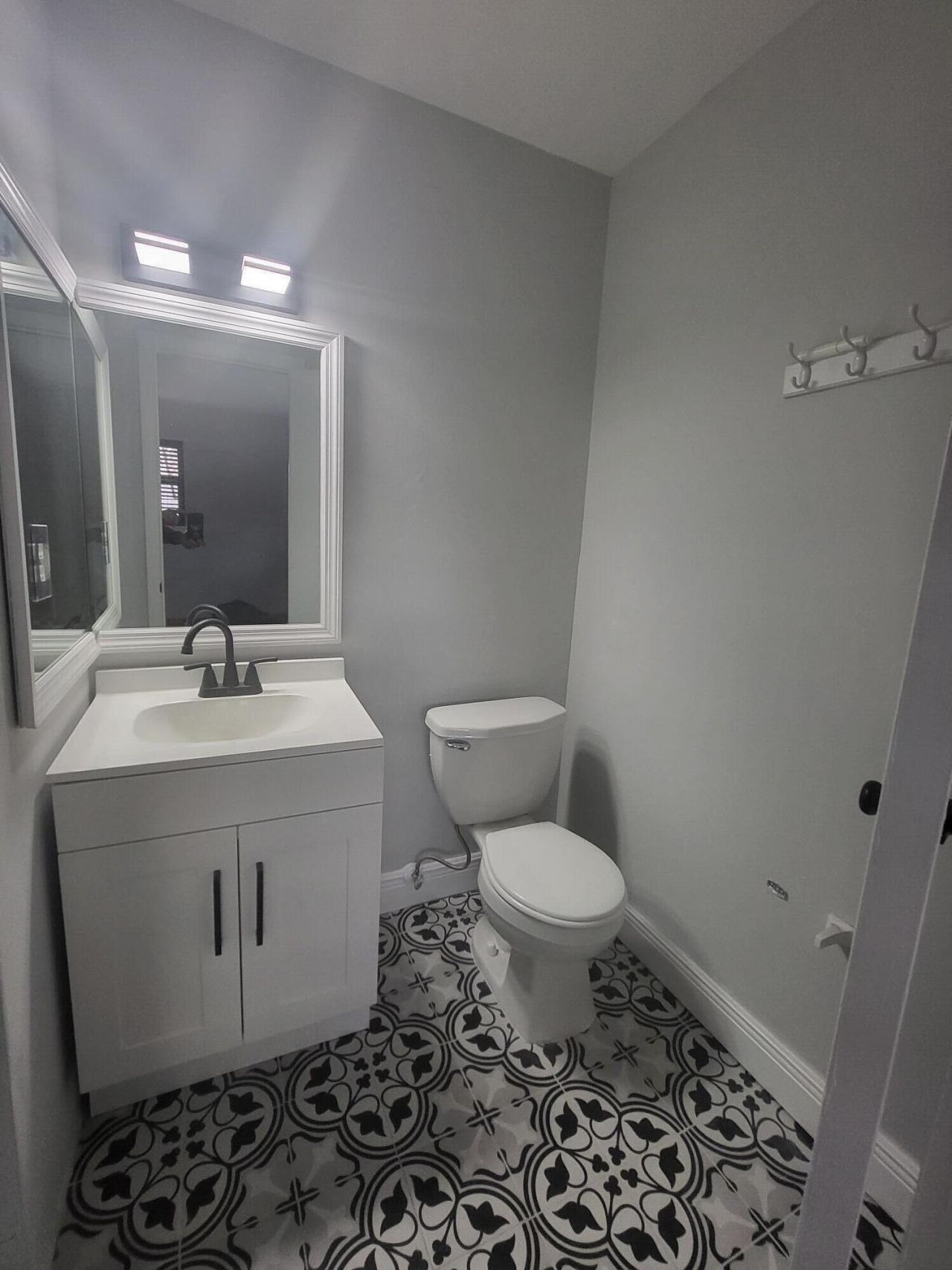 4135 NE 21st Terrace, Lighthouse Point, FL 33064 Photo