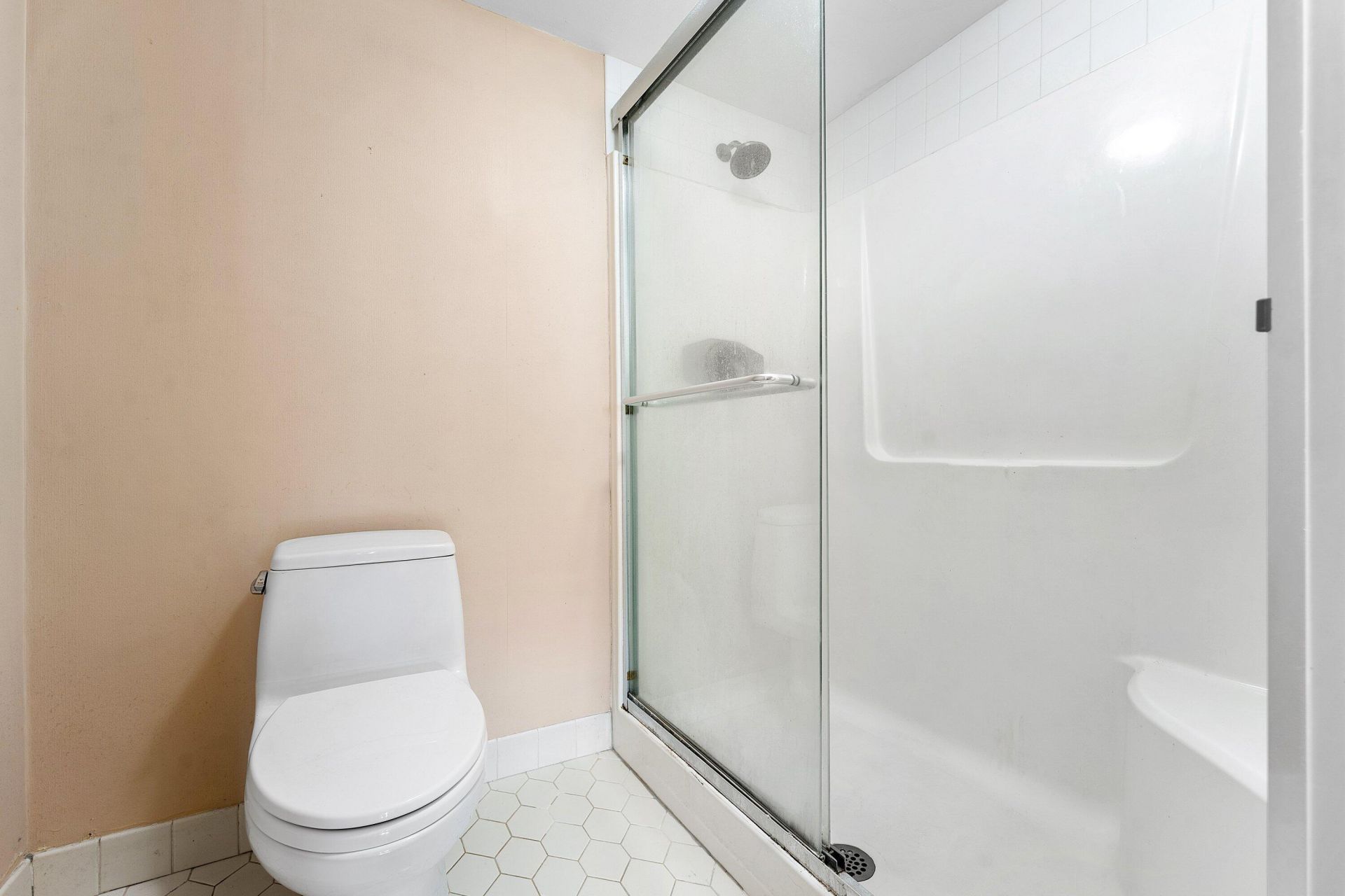 105 Tropic Isle Drive, Unit Apt 22d, Delray Beach, FL 33483 Photo