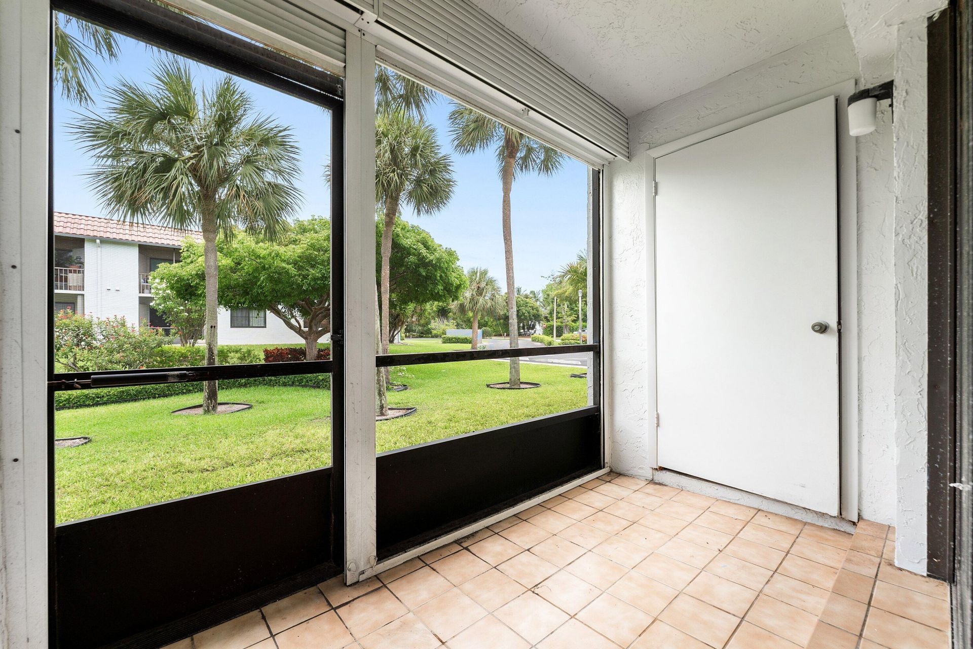 105 Tropic Isle Drive, Unit Apt 22d, Delray Beach, FL 33483 Photo