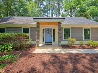6716 Glen Forrest Drive, Chapel Hill, NC 27517
