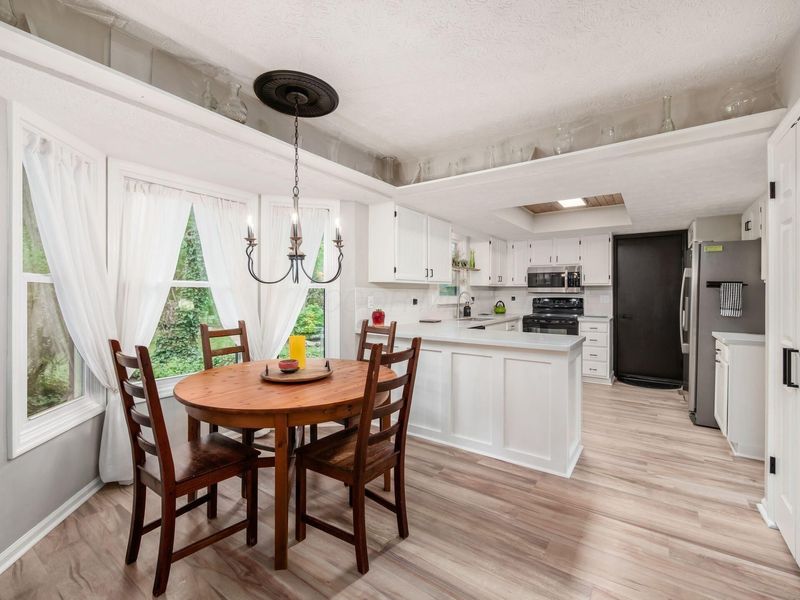 7467 Saunderlane Road, Columbus, OH 43235 Photo 16