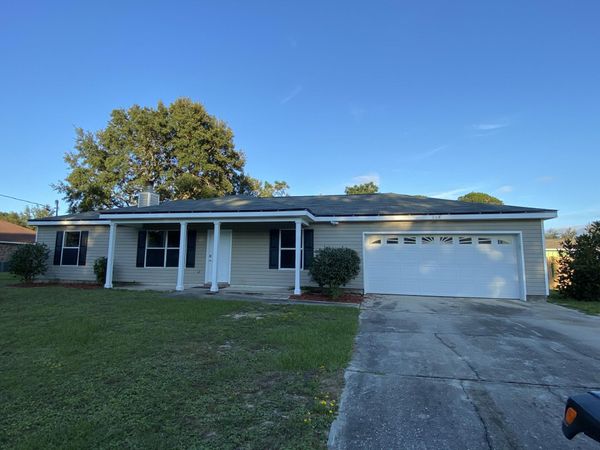 2144 Casa De Oro Street, Navarre, FL 32566