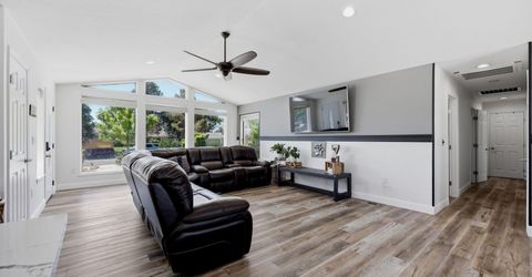 185 Leo Drive, Sparks, NV 89441 Photo