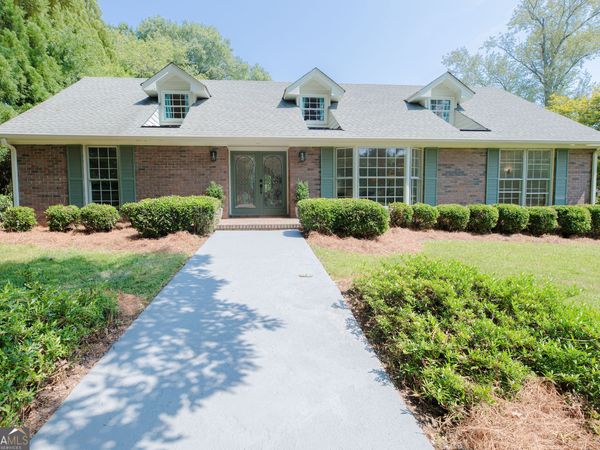 4962 Dewberry Circle, Acworth, GA 30101