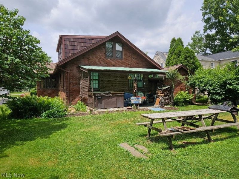 450 N Wood Street, East Canton, OH 44730 Photo 3