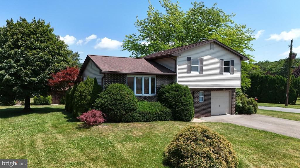 21 WILL AVENUE, BARNESVILLE, PA 18214