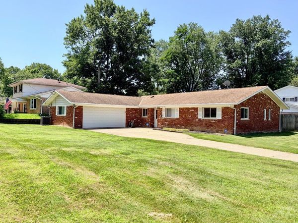 10277 Cheltenham Drive, Cincinnati, OH 45231