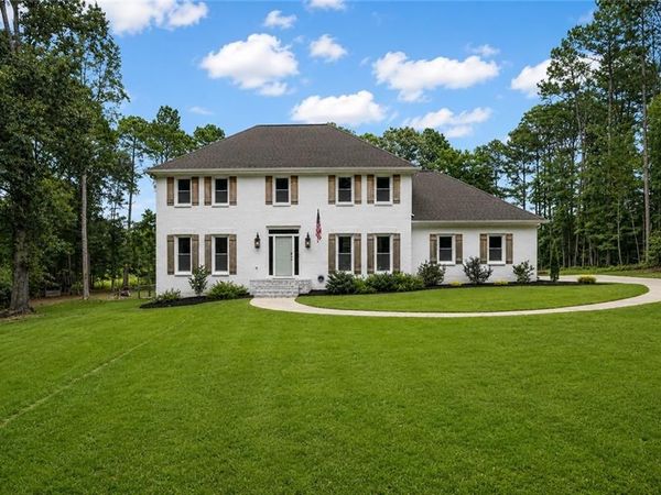 125 Lady Helen Court, Fayetteville, GA 30214