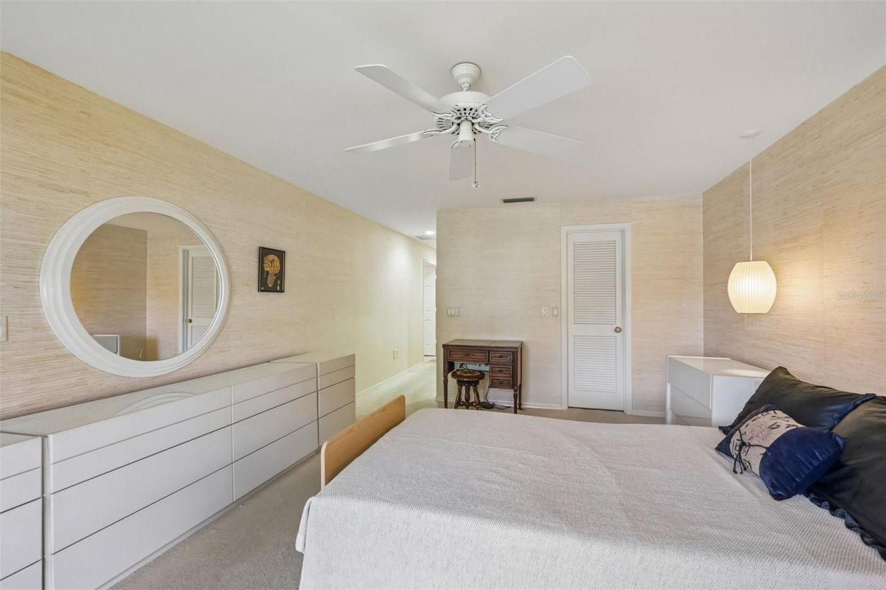 3646 Gleneagle Drive, Unit 10B, Sarasota, FL 34238 Photo