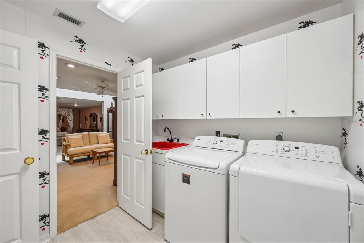 3646 Gleneagle Drive, Unit 10B, Sarasota, FL 34238 Photo