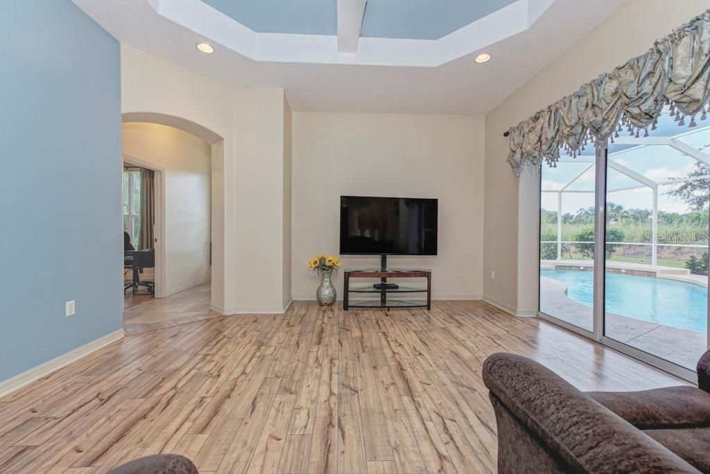 6930 69th Street E, Palmetto, FL 34221 Photo