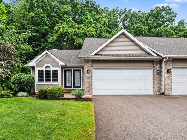 2116 Blue Bell Way, Grand Rapids, MI 49504