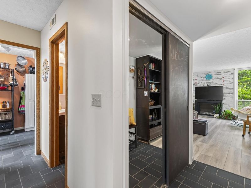 4783 Smoketalk Lane, Unit 4, Westerville, OH 43081 Photo 5