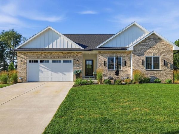 413 Gunderson Drive, Portage, WI 53901