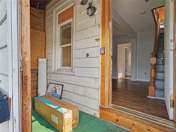 39 Spruce Street , Poughkeepsie, NY 12601