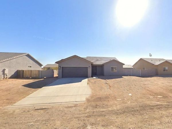 12723 W CAROUSEL Drive, Arizona City, AZ 85123