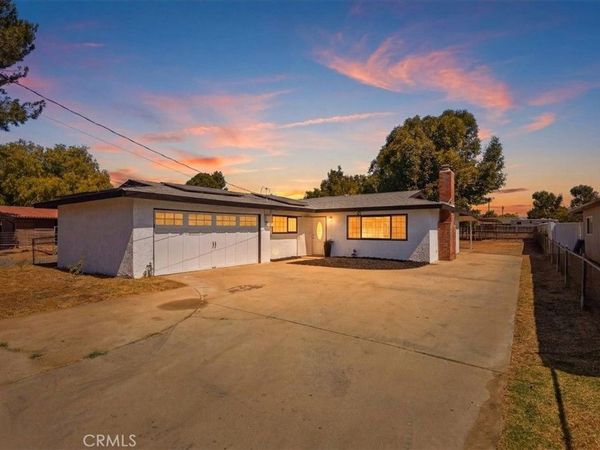 533 River, Norco, CA 92860