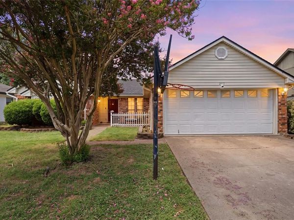 2105 Real Drive, Woodway, TX 76712