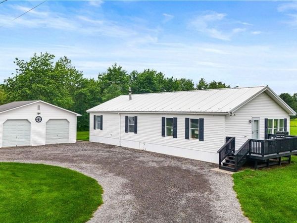 4221 Bennett Road , Cazenovia, NY 13035