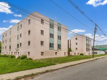 628 9th Street , Niagara Falls, NY 14301