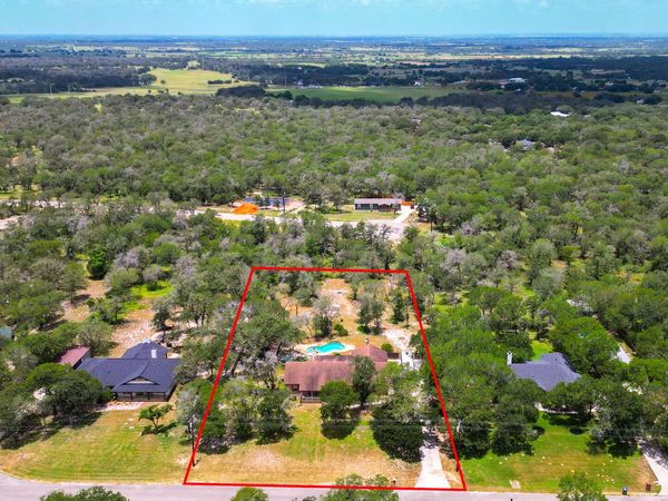 1220 Country View Dr.,, La Vernia, TX 78121