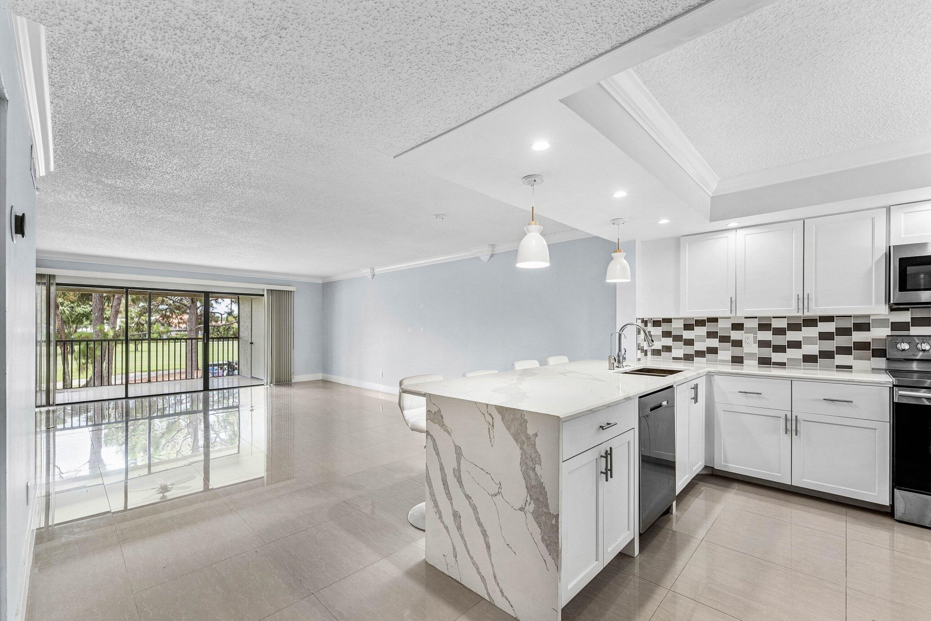 12926 Briarlake Drive, Unit 201, Palm Beach Gardens, FL 33418 Photo