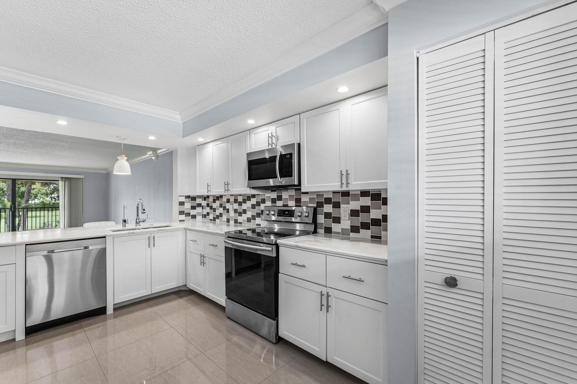 12926 Briarlake Drive, Unit 201, Palm Beach Gardens, FL 33418 Photo