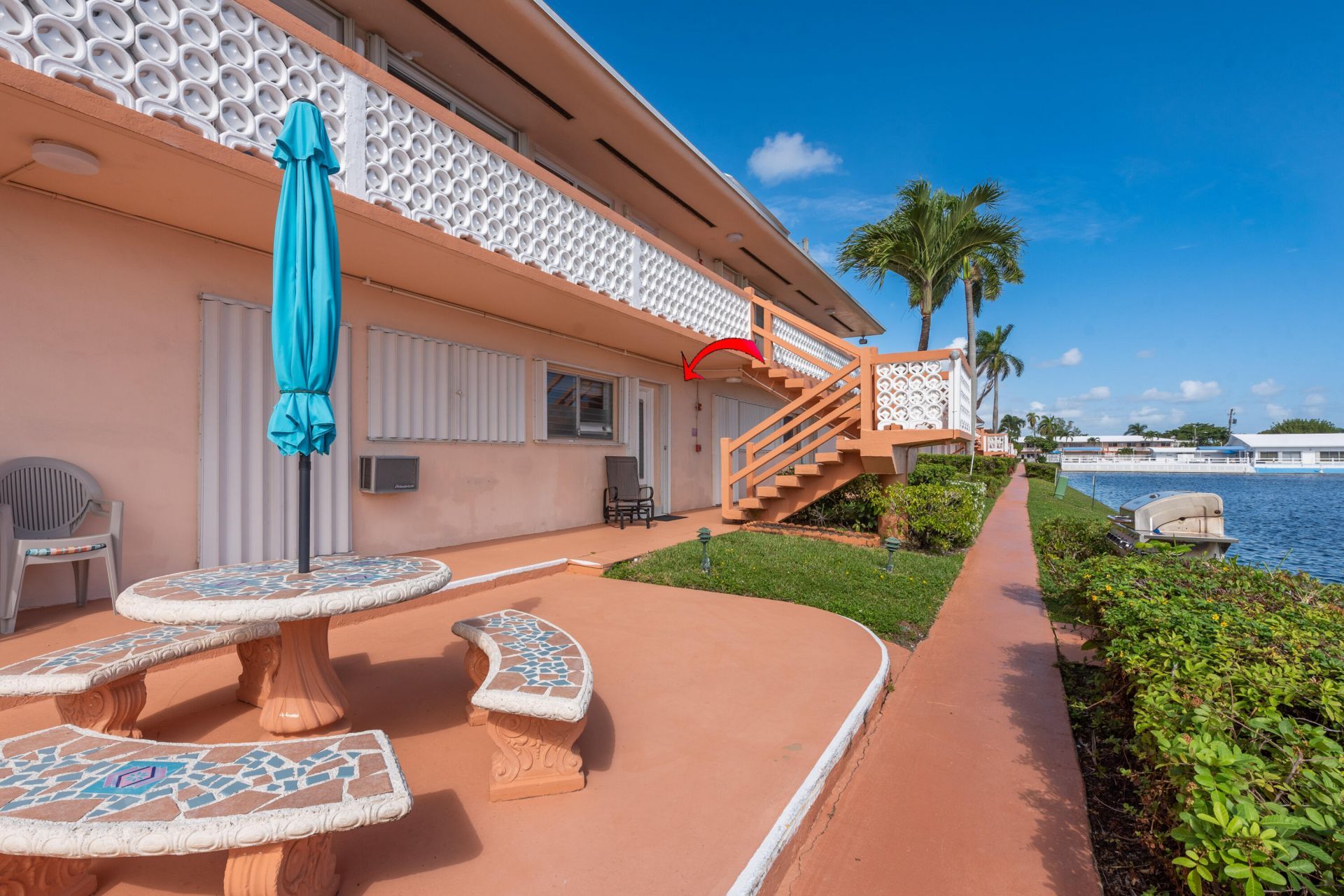 925 SW 11th Avenue, Unit 3j, Hallandale, FL 33009 Photo