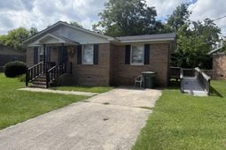 957 Chester Street photo 4