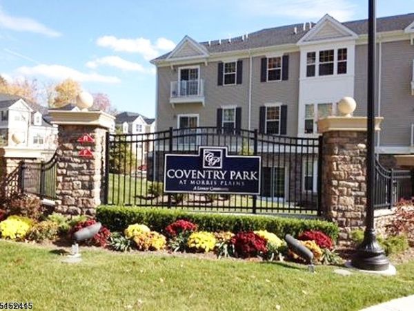 101 Welsh Pl, Morris Plains, NJ 07950